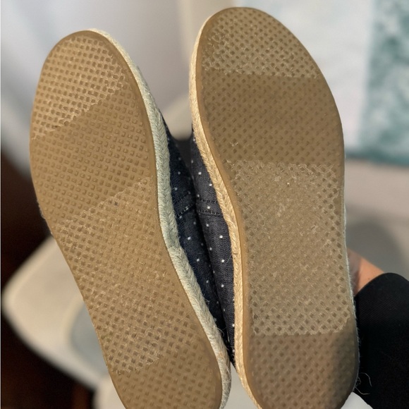 Toms Denim and White polka Dot Espadrilles US Women’s 7 - Picture 9 of 9